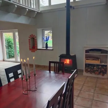 Maison Landaise En Pierre